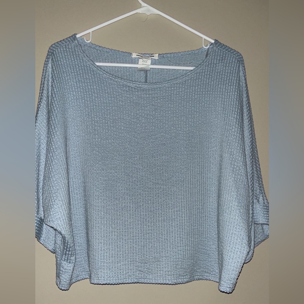 Simple cute kinda cropped shirt